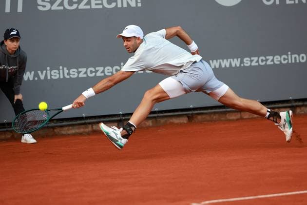 SZCZECIN, 08.09.2025 TURNIEJ TENISA ZIEMNEGO ATP, Tennis Herren CHALLENGER INVEST IN SZCZECIN OPEN 2025 NZ FACUNDO DIAZ ACOSTA FOT. KRZYSZTOF CICHOMSKI NEWSPIX.PL --- newspix.pl 