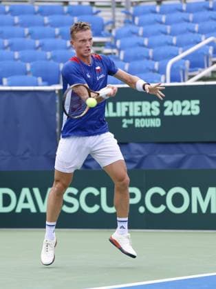Jiri Lehecka, Czech tennis player during the preparation for the qualifying match between the USA and the Czech Republic for the final group of the Davis Cup 2025 at the Delray Beach Tennis Center in Delray Beach, USA. 08.09.2025, Delray Beach, USA. (CTKxPhoto PavelxLebeda) CTKPhotoF202509080028901  CTKPhotoF202509080028901