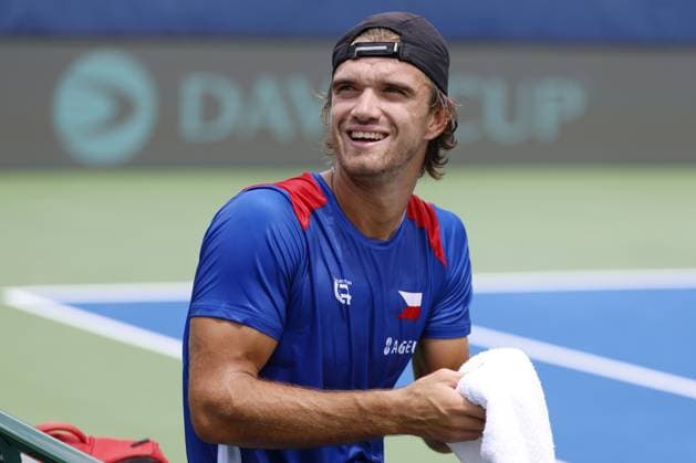 Tomas Machac, Czech tennis player during the preparation for the qualifying match between the USA and the Czech Republic for the final group of the Davis Cup 2025 at the Delray Beach Tennis Center in Delray Beach, USA. 08.09.2025, Delray Beach, USA. (CTKxPhoto PavelxLebeda) CTKPhotoF202509080029801  CTKPhotoF202509080029801