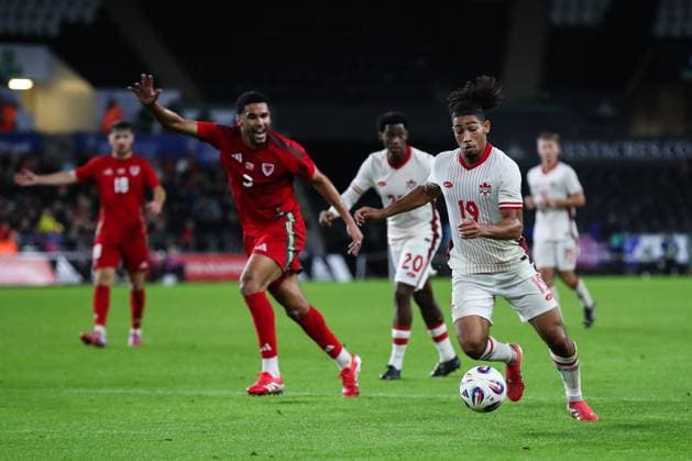 Swansea, Wales, 9th September 2025. Nathan Saliba of Canada in action during the Wales vs Canada International Friendly, Länderspiel, Nationalmannschaft match at the Swansea.Com Stadium, Swansea. Picture credit should read: Gareth Evans Sportimage EDITORIAL USE ONLY. No use with unauthorised audio, video, data, fixture lists, club league logos or live services. Online in-match use limited to 120 images, no video emulation. No use in betting, games or single club league player publications. SPI_026_GE_WAL_CAN SPI-4116-0025