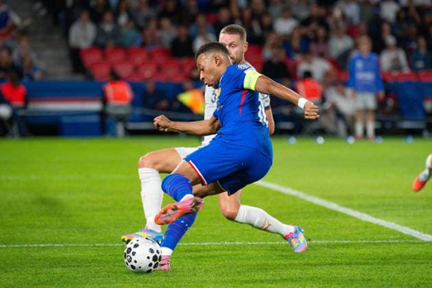 FOOTBALL : France vs Islande - Paris - 09 09 2025 Kylian Mbappe ( 10 - France ) during the European Qualifying round match between France and Iceland at Parc des Princes on September 09, 2025 in Paris, France. ( Photo by Federico Pestellini PsnewZ ) - Parc des PrincesFrance  Copyright: xFedericoxPestellinix
