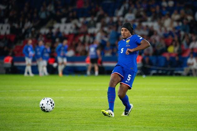 FOOTBALL : France vs Islande - Paris - 09 09 2025 Jules Kounde ( 5 - France ) during the European Qualifying round match between France and Iceland at Parc des Princes on September 09, 2025 in Paris, France. ( Photo by Federico Pestellini PsnewZ ) - Parc des PrincesFrance  Copyright: xFedericoxPestellinix