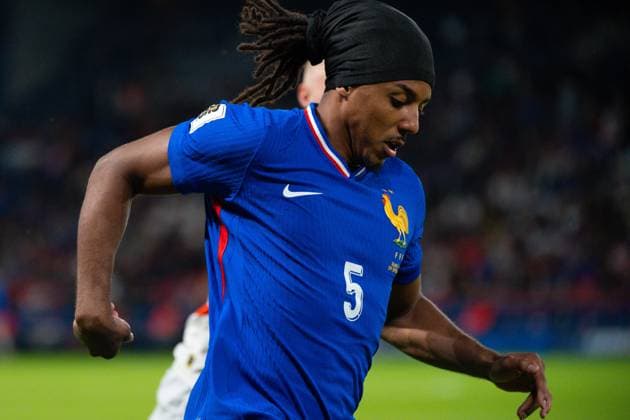FOOTBALL : France vs Islande - Paris - 09 09 2025 Jules Kounde ( 5 - France ) during the European Qualifying round match between France and Iceland at Parc des Princes on September 09, 2025 in Paris, France. ( Photo by Federico Pestellini PsnewZ ) - Parc des PrincesFrance  Copyright: xFedericoxPestellinix