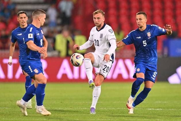 SERBIA vs ENGLAND JARROD BOWEN vs NEMANJA MAKSIMOVIC football Serbia vs England FIFA World Cup, WM, Weltmeisterschaft, Fussball qualification match at Rajko Mitic stadium, Belgrade 09.09.2025 Foto: FOOTBALL, SERBIA, ENGLAND, FIFA WORLD CUP QUALIFICATIONS MATCH Beograd Rajko Mitic stadium Serbia Copyright: xMarkoxMetlas xMNxPressx
