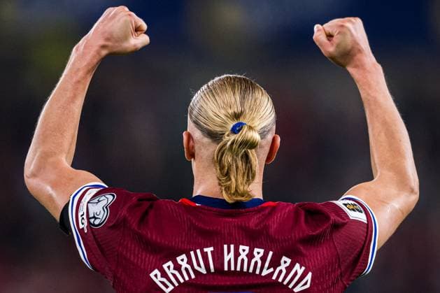 Sport Bilder des Tages 250909 Erling Braut Haaland of Norway celebrates after 3-0 during the FIFA World Cup, WM, Weltmeisterschaft, Fussball Qualifier football match between Norway and Moldova on September 9, 2025 in Oslo. Photo: Marius Simensen BILDBYRAN COP 238 VG0807 bbeng european qualifiers 2026 fifa world cup qualifiers football fotball fotboll jubel moldavien moldova norge norway soccer uefa world cup qualifiers vm kval vm kvalik vm-kvalifisering *** 250909 Erling Braut Haaland of Norway celebrates after 3 0 during the FIFA World Cup Qualifier football match between Norway and Moldova on September 9, 2025 in Oslo Photo Marius Simensen BILDBYRAN COP 238 VG0807 bbeng european qualifiers 2026 fifa world cup qualifiers football fotball jubel moldavien moldova norway soccer uefa world cup qualifiers vm kval vm kvalik vm kvalifisering  Copyright: MARIUSxSIMENSEN BB250909ZR010