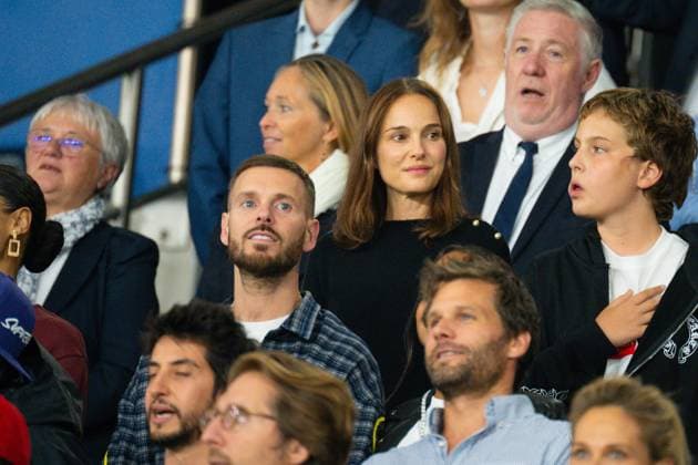 CELEBRITES : France vs Islande - Paris - 09 09 2025 M Pokora and Natalie Portman attend the European Qualifying round match between France and Iceland at Parc des Princes on September 09, 2025 in Paris, France. ( Photo by Federico Pestellini PsnewZ ) - Parc des PrincesFrance  Copyright: xFedericoxPestellinix