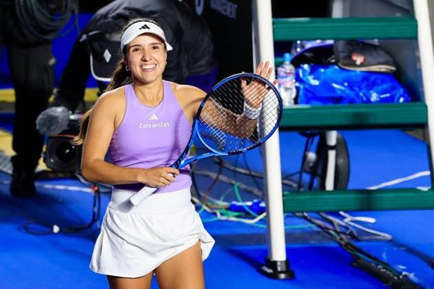 RECORD DATE NOT STATED WTA, Tennis Damen GUADALAJARA 250 OPEN WTA GUADALAJARA 250 OPEN OSORIO VS RAKHIMOVA 09092025 GUADALAJARA, JALISCO. Action photo of Camila Osorio of Colombia, during day 2 the WTA Guadalajara 250 Open, held at the Centro Panamericano de Tenis of Guadalajara, Jalisco, Mexico. Foto de accion de Camila Osorio de Colombia, durante el dia 2 del WTA Guadalajara 250 Open, celebrado en el Centro Panamericano de Tenis de Guadalajara, Jalisco, Mexico PHOTO BY IMAGENSHOP AGENCIA FOTOGRAFICA GUADALAJARA JALISCO MEXICO Copyright: xIMAGENSHOPxAGENCIAxFOTOGRAFICAx