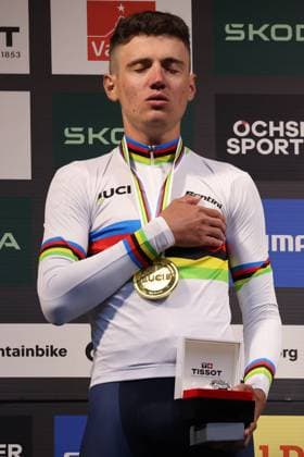 09 09 2025, Zermatt, Valais 2025 UCI Mountain Bike World Championships, Adrien Boichis 11 (FRA), World Champion and Gold Medal at the Cross-Country Short Track U23 Men World Championship, WM, Weltmeisterschaft during the award ceremony Zermatt Zermatt Valais Switzerland Copyright: xJustPictures.ch FrancescoxMinghettix jp-en-FrMi-MNG_7855