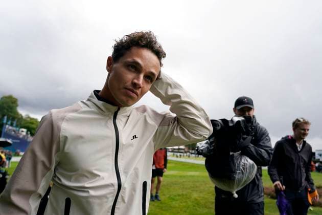 BMW PGA, Golf Herren 2025 Lando Norris Formula 1 F1 driver for McLaren Racing Team In action on Pro Am day at The BMW PGA, Wentworth (West) GC, Virginia Water, Surrey, England. UK 10th September 20025 Copyright: xMarkxNewcombex