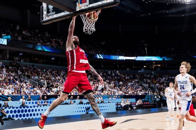 FIBA EuroBasket 2025: Finnland - Georgien; 10.09.2025 Alexander Mamukelashivili (Georgien, 5) dunkt FIBA EuroBasket 2025: Finnland - Georgien; Riga, Arena Riga am 10.09.2025 Copyright: xBEAUTIFULxSPORTS Wunderlx