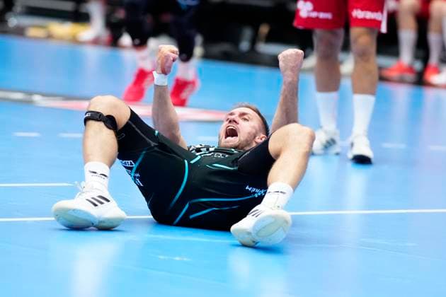 Denmark EHF Champions League Veszprem s Luka CindriA , Aalborg Denmark Copyright: HenningxBaggerx spdk20250910-184854-L