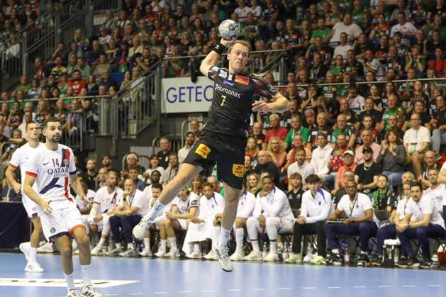 10.09.2025, xgox, Handball, EHF Champions League, SC Magdeburg - Paris Saint Germain v.l. Felix Claar (Magdeburg, 7) wirft Tor, Torschuetze, erzielt Tor, Treffer, scores the goal Magdeburg