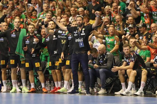 10.09.2025, xgox, Handball, EHF Champions League, SC Magdeburg - Paris Saint Germain v.l. Bennet Wiegert (Magdeburg, Trainer) Jubel, Torjubel, jubelt ueber das Tor, celebrate the goal, celebration Magdeburg