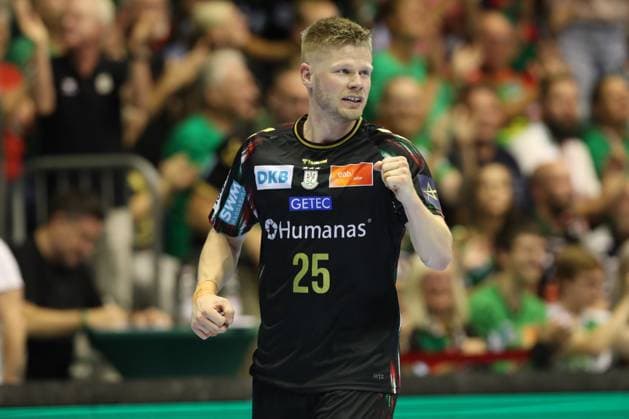 10.09.2025, xtgx, Handball, EHF Champions League, SC Magdeburg - Paris Saint Germain v.l. Sebastian Barthold (Magdebug, 25) Jubel, Torjubel, jubelt ueber das Tor, celebrate the goal, celebration Magdeubrg