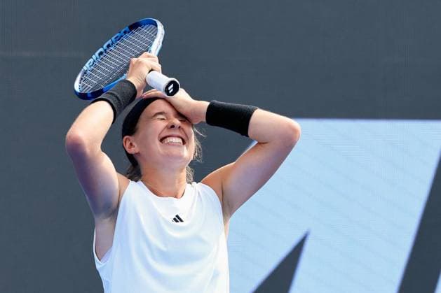 RECORD DATE NOT STATED WTA, Tennis Damen GUADALAJARA 250 OPEN WTA GUADALAJARA 250 OPEN VIDMANOVA VS BARTUNKOVA 10092025 GUADALAJARA, JALISCO. Action photo of Nikola Bartunkova, during day 3 the WTA Guadalajara 250 Open, held at the Centro Panamericano de Tenis of Guadalajara, Jalisco, Mexico. Foto de accion de Nikola Bartunkova, durante el dia 3 del WTA Guadalajara 250 Open, celebrado en el Centro Panamericano de Tenis de Guadalajara, Jalisco, Mexico PHOTO BY IMAGENSHOP AGENCIA FOTOGRAFICA GUADALAJARA JALISCO MEXICO *** WTA GUADALAJARA 250 OPEN WTA GUADALAJARA 250 OPEN VIDMANOVA VS BARTUNKOVA 10092025 GUADALAJARA, JALISCO Action photo of Nikola Bartunkova, during day 3 the WTA Guadalajara 250 Open, held at the Centro Panamericano de Tenis of Guadalajara, Jalisco, Mexico Action photo of Nikola Bartunkova, during day 3 the WTA Guadalajara 250 Open, held at the Centro Panamericano de Tenis of Guadalajara, Jalisco, Mexico PHOTO BY IMAGENSHOP AGENCIA FOTOGRAFICA GUADALAJARA JALISCO MEXICO Copyright: xIMAGENSHOPxAGENCIAxFOTOGRAFICAx