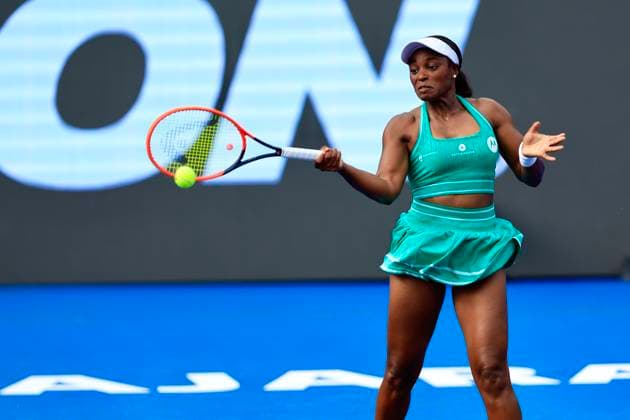WTA, Tennis Damen GUADALAJARA 250 OPEN WTA GUADALAJARA 250 OPEN STEPHENS VS STEFANINI 10092025 GUADALAJARA, JALISCO. Action photo of Sloane Stephens of the USA, during day 3 the WTA Guadalajara 250 Open, held at the Centro Panamericano de Tenis of Guadalajara, Jalisco, Mexico. Foto de accion de Sloane Stephens de Estados Unidos, durante el dia 3 del WTA Guadalajara 250 Open, celebrado en el Centro Panamericano de Tenis de Guadalajara, Jalisco, Mexico PHOTO BY IMAGENSHOP AGENCIA FOTOGRAFICA GUADALAJARA JALISCO MEXICO Copyright: xIMAGENSHOPxAGENCIAxFOTOGRAFICAx