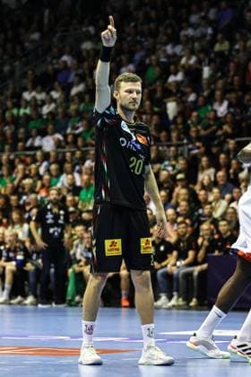 Philipp Weber (SC Magdeburg,20) - Handball Machineseeker Champions League Saison 2025-2026 SC Magdeburg vs. Paris Saint Germain in der GETEC Arena in Magdeburg - Freisteller,Aktion,Handball,Deutschland,10.09.2025