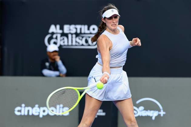 WTA, Tennis Damen GUADALAJARA 250 OPEN WTA GUADALAJARA 250 OPEN MARINO VS MARIA 10092025 GUADALAJARA, JALISCO. Action photo of Rebecca Marino of Canada, during day 3 the WTA Guadalajara 250 Open, held at the Centro Panamericano de Tenis of Guadalajara, Jalisco, Mexico. Foto de accion de Rebecca Marino de Canada, durante el dia 3 del WTA Guadalajara 250 Open, celebrado en el Centro Panamericano de Tenis de Guadalajara, Jalisco, Mexico PHOTO BY IMAGENSHOP AGENCIA FOTOGRAFICA GUADALAJARA JALISCO MEXICO Copyright: xIMAGENSHOPxAGENCIAxFOTOGRAFICAx