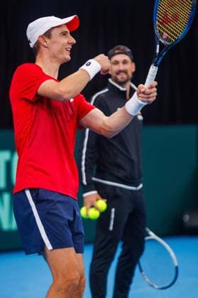 Belgian Joran Vliegen and Belgian assistant coach Ruben Bemelmansa pictured during a training practice of the Belgian team, Thursday 11 September 2025, in Ken Rosewall Arena, Sydney, Australia. Belgium will compete this weekend in the second round of the Davis Cup qualifiers against Australia. PATRICKxHAMILTON  x133905120x