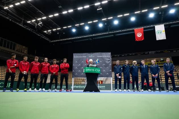 250911 Ibrahim Snoussi, Alaa Trifi, Anas Bennour Dit Sahli, Aziz Ouakaa, Moez Echargui and Team captain Malek Jaziri of Tunisia with Team captain Simon Aspelin, Olle Wallin, Leo Borg, Adam Heinonen, Erik Grevelius and AndrÃ Göransson of Sweden during the Davis Cup draw ceremony ahead of the match between Sweden and Tunisia on September 11, 2025 in Partille. Photo: Mathias Bergeld BILDBYRAN kod MB MB1200 tennis davis cup lottningen lotting draw ceremony sverige sweden bbeng tunisien tunisia Copyright: MATHIASxBERGELD BB250911MB037