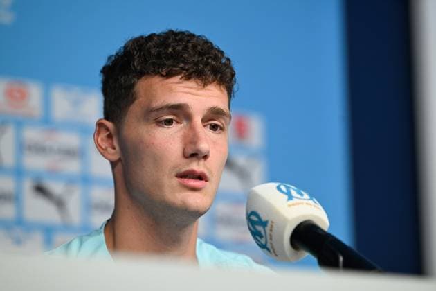 FOOTBALL : Presentation Benjamin Pavard - 11 09 2025 - Marseille Olympique de Marseille s new player, Benjamin Pavard, at his official presentation on Septembre 11, 2025 at the Robert Louis Dreyfus Center. MarseilleFrance  Copyright: xWilliamxCannarellax