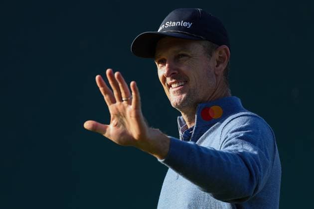 11th September 2025; Wentworth Club, London, England; The BMW PGA, Golf Herren Championship Round 1; Justin Rose& x2003;of England is introduced to the fans at the 1st tee  HenningxvonxJagow