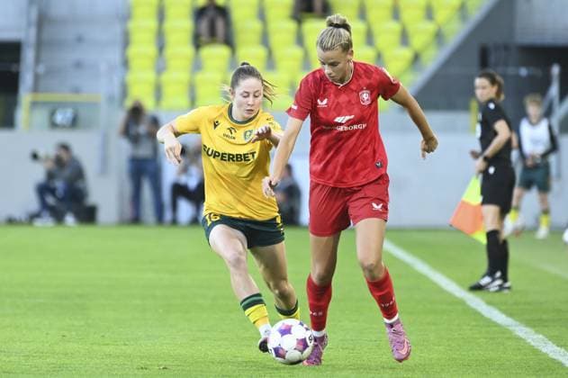 during match 3rd qualifying round for the UEFA Champions League Women between GKS Katowice Women vs FC Twente Women at the Arena Katowice in Katowice, Poland on September 11, 2025  Copyright: xMichalxDubiel IPAxSportx xipa-agency.netx xx IPA_64703884 IPA_Agency_IPA64703884