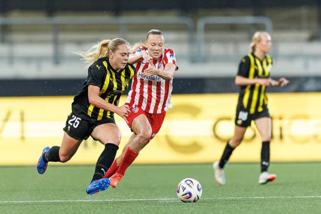 250911 Alice Bergström of Häcken and Synne Jensen of Atletico Madrid during the UEFA Women™s Champions League play-off football match between Häcken and Atletico Madrid on September 11, 2025 in Göteborg. Photo: Michael Erichsen BILDBYRAN COP 89 MI0874 fotboll football soccer fotball uefa womens champions league häcken atletico madrid dam bbeng play-offsbbauto Copyright: MICHAELxERICHSEN BB250911MI015