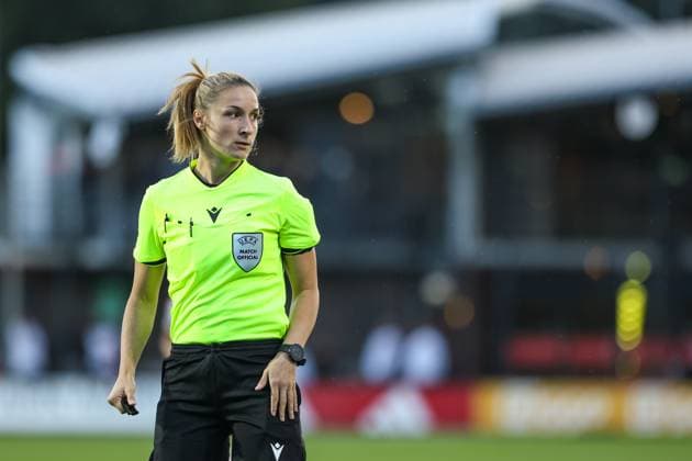 Amsterdam, Netherlands, September 11th 2025: Referee Milica Milovanovic looks on during the UEFA Womens Europa Cup 2025 26 First Qualifying Round game between AFC Ajax and SK Sturm Graz at Sportcomplex De Toekomst in Amsterdam, the Netherlands. (Leiting Gao SPP) Copyright: xLeitingxGaox xSPPx spp-en-LeGaSp-LG202509112958