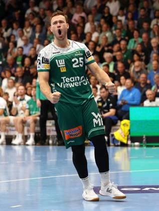 BAU 11.09.2025 Göppingen Handball Frisch Auf Göppingen vs. SC DHfK Leipzig, Ludvig Jurmala Aström (Göppingen) jubelt und ballt die Fäuste