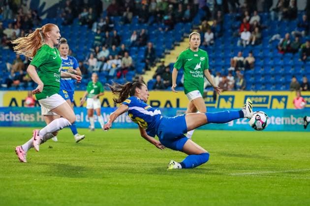 SOCCER - WCL, St.Poelten vs Hjorring SANKT POELTEN,AUSTRIA,11.SEP.25 - WOMEN SOCCER - UEFA Women s Champions League, qualification, SKN Sankt Poelten vs Fortuna Hjorring. Image shows Fanni Nagy (St.Poelten).  GEPAxpictures xManuelxBinder