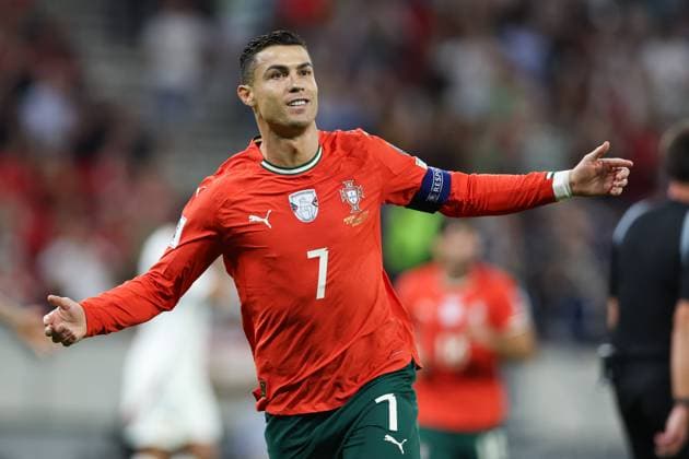 Hungary Vs Portugal in Budapest - 09 Sep 2025 Cristiano Ronaldo of Portugal celebrates after scoring a goal during European World Cup Qualifiers 2026 football match between Hungary and Portugal at Puskas Arena. Final score; Hungary 2 : 3 Portugal. Budapest Hungary Copyright: xGrzegorzxWajdax xSOPAxImagesx HUN_POR090925_gw43