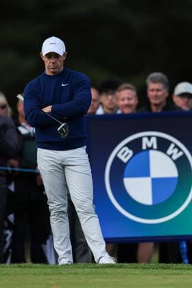 11th September 2025; Wentworth Club, London, England; The BMW PGA, Golf Herren Championship Round 1; Rory McIlroy of Northern Ireland looks on from the 6th hole  HenningxvonxJagow
