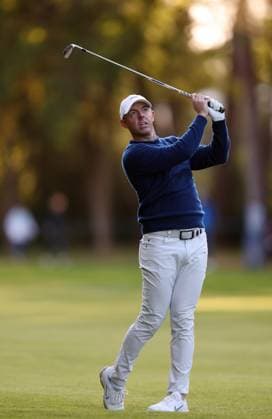 . - BMW PGA, Golf Herren Championship 2025, Day One, DP World Tour, Wentworth Golf Club, Virginia Water, Surrey, England.- 11th September 2025. (C) Daniel Weir Crystal Pix Rory Mcilroy Of Northern Ireland on the 15th hole during the BMW PGA Championship 2025 day one. - BMW PGA Championship 2025, Day One, DP World Tour, Wentworth Golf Club, Virginia Water, Surrey, England.- 11th September 2025. (C) Daniel Weir Crystal Pix Surrey Wentworth Golf Club United Kingdom Copyright: xDanielxWeirx CP_BMW_PGA_Championship_2025_Day_One_119