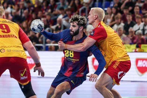 September 11, 2025, Barcelona, Barcelona, SPAIN: Petar Cikusa of FC Barcelona, Barca in action during the EHF Champions League 2025 26 group phase, handball match played between FC Barcelona and GOG at Palau Blaugrana on September 11, 2025 in Barcelona, Spain. Barcelona SPAIN - ZUMAa181 20250911_zaa_a181_055 Copyright: xJavierxBorregox