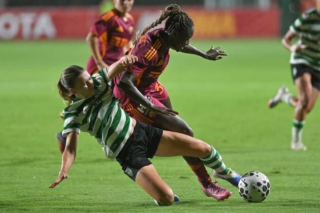 Soccer, Woman champions league 2025-2026 As Roma - Sporting Club de Portugal Georgia Eaton Collins of Sporting club de Portugal,Omorinsola Babajide of AS Roma during the third qualifying round Woman champions league match between As Roma - Sporting Club de Portugal at Tre Fontane stadium in Rome, Italy, September 11st, 2025. Imago Images Emmefoto Copyright: xImagoxImages Emmefotox
