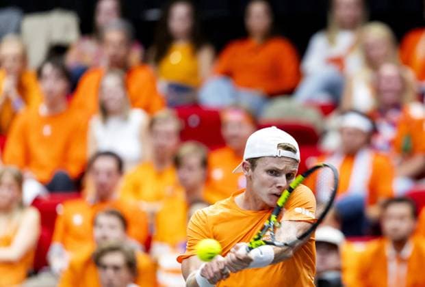 GRONINGEN - Jesper de Jong on the first day of the second qualifying round for the Davis Cup Finals between the Netherlands and Argentina at Martiniplaza. ANP SANDER KONING xVIxANPxSportx xxANPxIVx 535960410 originalFilename: 535960410.jpg