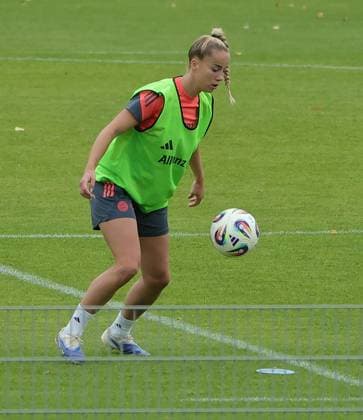 12.09.2025, FC Bayern Trainingsgelaende, Saebenerstrasse Muenchen, Fussball, im Bild: Giulia Gwinn (FC Bayern)