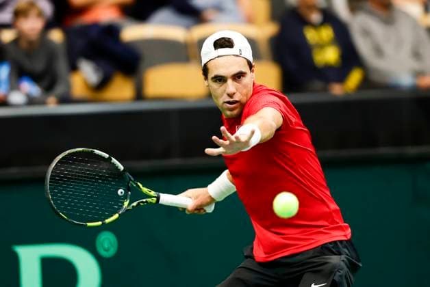 PARTILLE, SVERIGE 20250912 Tunisiens Aziz Ouakaa under singelmatchen mot Sveriges Olle Wallin i Davis Cup-mötet mellan Sverige och Tunisien i Partille arena. PARTILLE SVERIGE x9200x