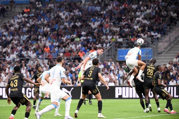 Olympique de Marseille v FC Lorient - Ligue 1 McDonald s 2025 2026 28 Benjamin PAVARD (om) during the Ligue 1 McDonald s match between Olympique de Marseille and FC Lorient at Stade Velodrome on September 12, 2025 in Marseille, France. Marseille France  Copyright: xFEPx 776348124