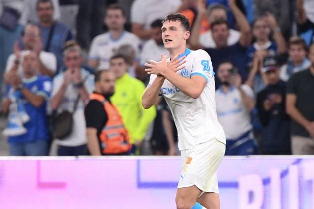 Olympique de Marseille v FC Lorient - Ligue 1 McDonald s 2025 2026 28 Benjamin PAVARD (om) during the Ligue 1 McDonald s match between Olympique de Marseille and FC Lorient at Stade Velodrome on September 12, 2025 in Marseille, France. Marseille France  Copyright: xFEPx 776348124