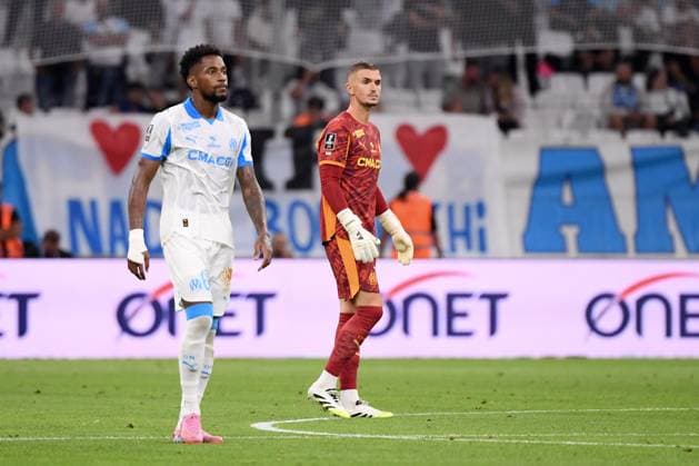 Olympique de Marseille v FC Lorient - Ligue 1 McDonald s 2025 2026 12 Jeffrey DE LANGE (om) during the Ligue 1 McDonald s match between Olympique de Marseille and FC Lorient at Stade Velodrome on September 12, 2025 in Marseille, France. Marseille France  Copyright: xFEPx 776348124