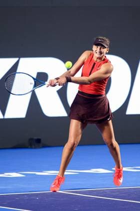 WTA, Tennis Damen GUADALAJARA 250 OPEN WTA GUADALAJARA 250 OPEN JOVIC VS KASINTSEVA 12092025 GUADALAJARA, JALISCO. Action photo of Victoria Jimenez Katsinseva, during day 5 the WTA Guadalajara 250 Open, held at the Centro Panamericano de Tenis of Guadalajara, Jalisco, Mexico. Foto de accion de Victoria Jimenez Katsinseva, durante el dia 5 del WTA Guadalajara 250 Open, celebrado en el Centro Panamericano de Tenis de Guadalajara, Jalisco, Mexico PHOTO BY IMAGENSHOP AGENCIA FOTOGRAFICA GUADALAJARA JALISCO MEXICO Copyright: xIMAGENSHOPxAGENCIAxFOTOGRAFICAx