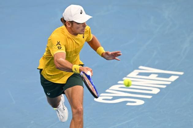 TENNIS DAVIS CUP AUSTRALIA BELGIUM, Alex de Minaur of Australia is action against Raphael Collignon of Belgium during the Davis Cup qualifying second round match at Ken Rosewall Arena in Sydney, Saturday, September 13, 2025. ( NO ARCHIVING, EDITORIAL USE ONLY SYDNEY NEW SOUTH WALES AUSTRALIA  Copyright: xDEANxLEWINSx 20250913145573028538