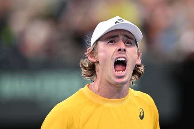 TENNIS DAVIS CUP AUSTRALIA BELGIUM, Alex de Minaur of Australia reacts during his match against Raphael Collignon of Belgium during the Davis Cup qualifying second round match at Ken Rosewall Arena in Sydney, Saturday, September 13, 2025. ( NO ARCHIVING, EDITORIAL USE ONLY SYDNEY NEW SOUTH WALES AUSTRALIA ALBION PARK  Copyright: xDEANxLEWINSx 20250913189008236988