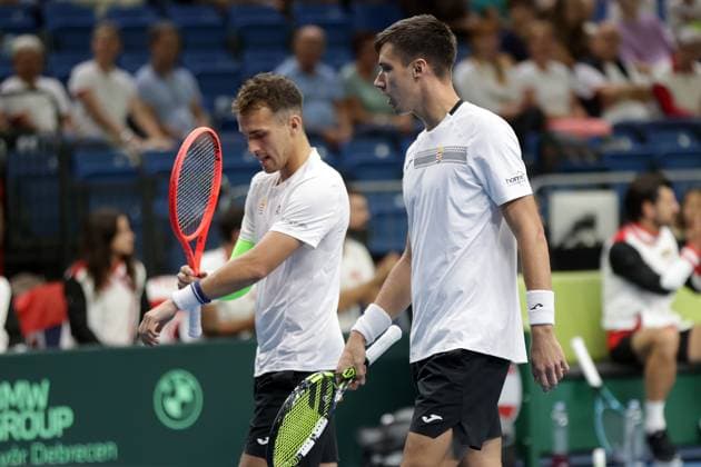 TENNIS - Davis Cup, HUN vs AUT DEBRECEN,HUNGARY,13.SEP.25 - TENNIS - ITF Davis Cup, qualification round 2, Hungary vs Austria. Image shows Zsombor Piros and Fabian Marozsan (HUN).  GEPAxpictures xWalterxLuger