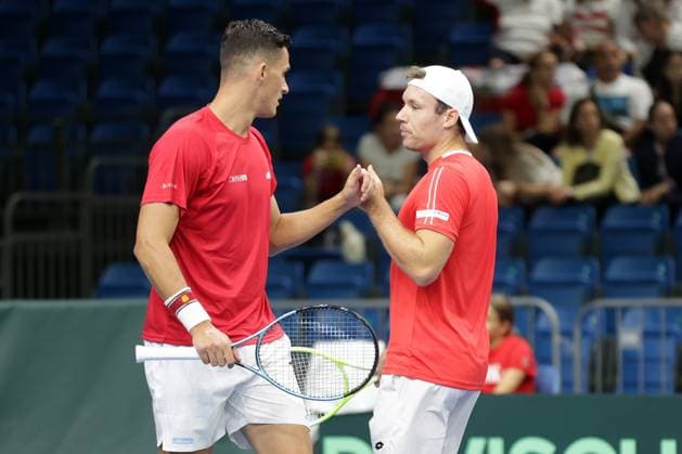 TENNIS - Davis Cup, HUN vs AUT DEBRECEN,HUNGARY,13.SEP.25 - TENNIS - ITF Davis Cup, qualification round 2, Hungary vs Austria. Image shows Alexander Erler and Lucas Miedler (AUT).  GEPAxpictures xWalterxLuger