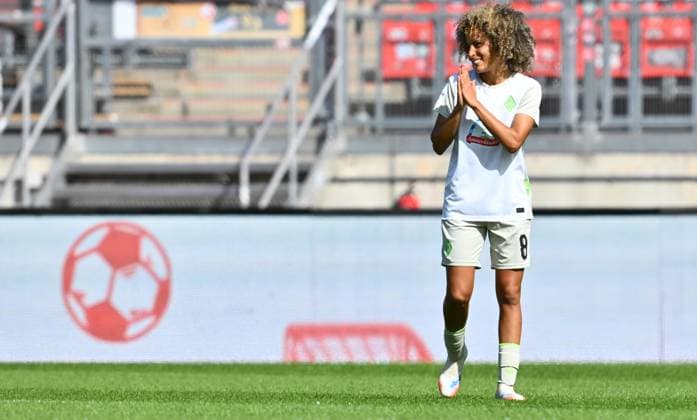 13.09.2025 - Fussball - Saison 2025 2026 - 1. Google Pixel Frauen Bundesliga - 02. Spieltag: 1. FC Nürnberg FCN ( Club Clubfrauen ) - SV Werder Bremen SVW - Sportfoto Zink - xwoxzix - Torjubel Jubel Freude nach Treffer Tor Torschuß zum 0:2 durch Amira Arfaoui (8, SV Werder Bremen )