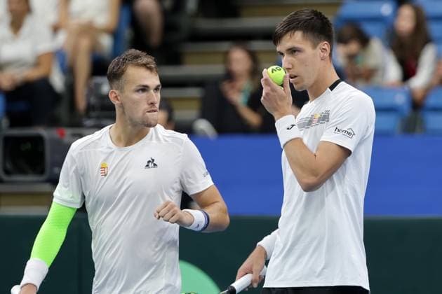 TENNIS - Davis Cup, HUN vs AUT DEBRECEN,HUNGARY,13.SEP.25 - TENNIS - ITF Davis Cup, qualification round 2, Hungary vs Austria. Image shows Zsombor Piros and Fabian Marozsan (HUN).  GEPAxpictures xWalterxLuger