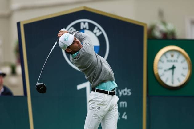 13th September 2025; Wentworth Club, London, England; The BMW PGA, Golf Herren Championship Round 3; Joaquin Niemann of Chile tees off from the 1st tee  HenningxvonxJagow
